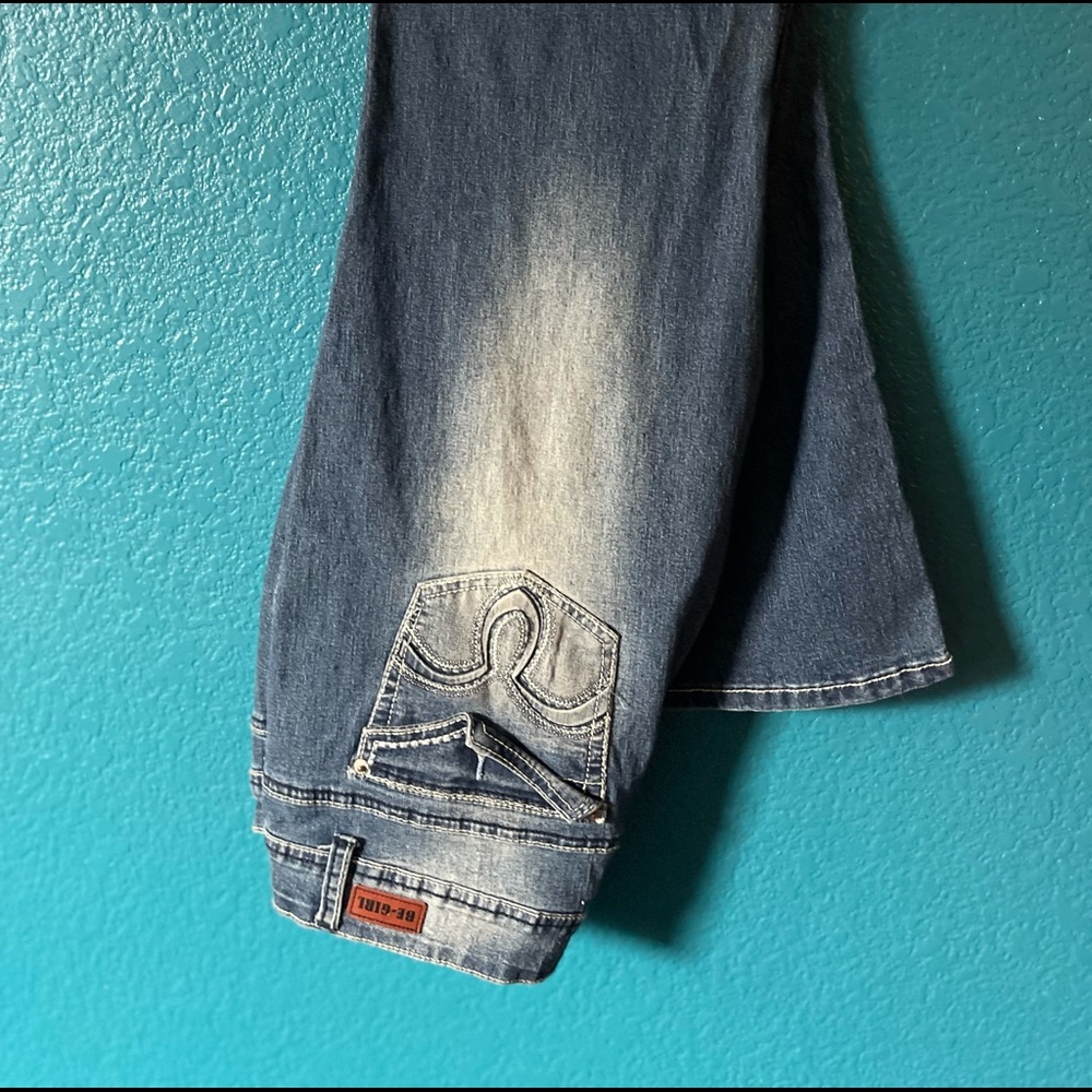 Too big for me! Love the jeans though